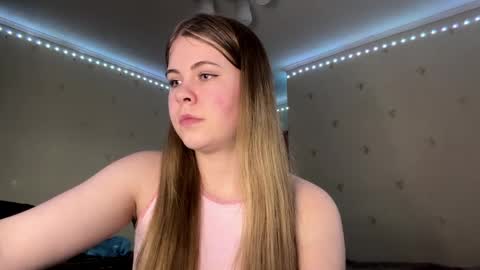 I am Amy ntmu Lets hit 10 Thumbs Up together online show from March 27, 2:17 pm