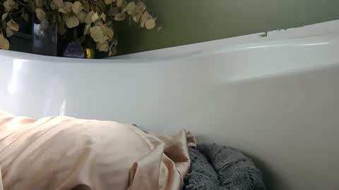 Grace online show from September 23, 9:40 pm