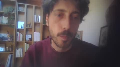 hitmenoww online show from May 7, 10:20 am