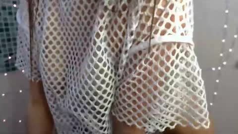 Snapshot of hitomi_itoo chatting on April 3, 9:40 am Hitomi online show from April 3, 9:40 am