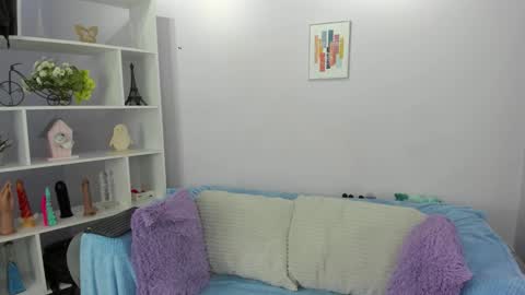 hiyakasudere_ online show from October 9, 6:28 pm