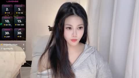 Snapshot of hkchengcheng chatting on December 18, 1:00 am hkchengcheng online show from December 18, 1:00 am