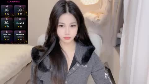 hkchengcheng online show from February 9, 7:23 am