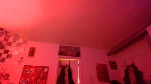 Snapshot of hknox714 chatting on December 14, 6:30 am hknox714 online show from December 14, 6:30 am