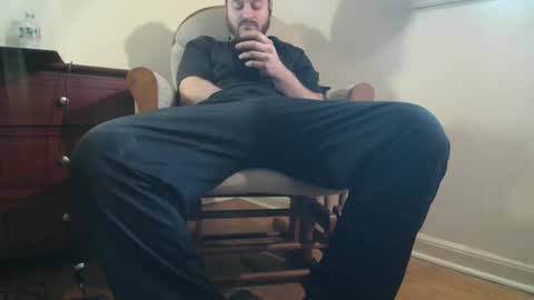 Snapshot of hockeyplayer206850 chatting on March 6, 6:48 pm Hockey Player online show from March 6, 6:48 pm