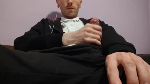 Hocthus -  online show from March 9, 3:43 am