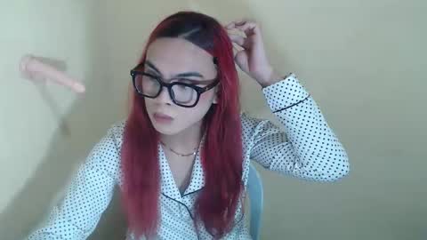 Snapshot of hoelyaurora chatting on March 12, 2:56 pm Aurora3 online show from March 12, 2:56 pm