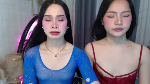 hoelymolly online show from June 10, 7:24 pm