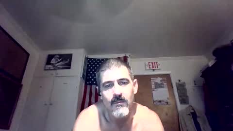 Snapshot of hoglegg99384194 chatting on September 29, 2:38 am hoglegg99384194 online show from September 29, 2:38 am