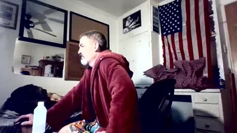 Snapshot of hoglegg99384194 chatting on October 11, 9:52 am hoglegg99384194 online show from October 11, 9:52 am