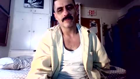 Snapshot of hoglegg99384194 chatting on October 31, 8:59 am hoglegg99384194 online show from October 31, 8:59 am