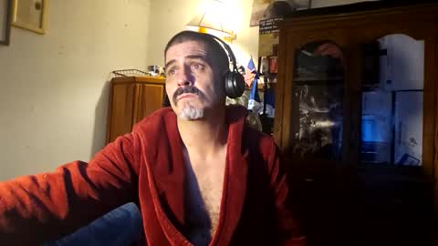 hoglegg99384194 online show from December 1, 1:49 pm