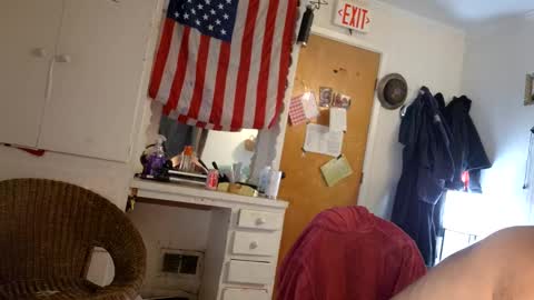 hoglegg99384194 online show from May 26, 2:29 am