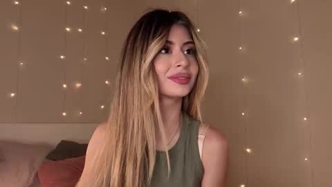 Moni Monica online show from September 30, 8:08 am