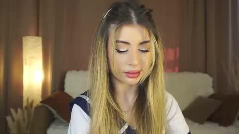 Moni Monica online show from July 16, 8:09 am