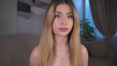Moni Monica online show from July 24, 8:01 am
