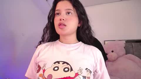 holly_16 online show from October 20, 12:22 am