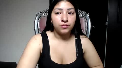 holly online show from January 10, 8:51 am
