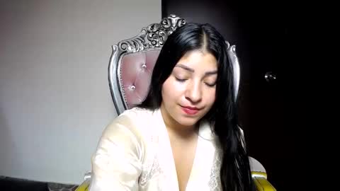 holly online show from February 1, 12:16 pm