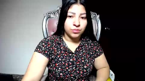 holly online show from February 13, 9:20 am