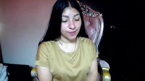 holly online show from September 15, 3:23 pm