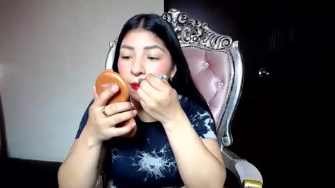 holly online show from September 19, 3:02 pm
