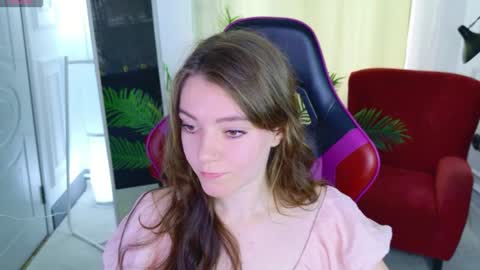 Lana online show from July 22, 1:58 pm