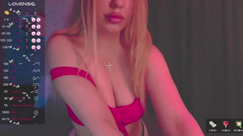 holly_molly8 online show from January 26, 5:13 pm