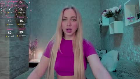 holly_molly8 online show from October 30, 7:25 pm