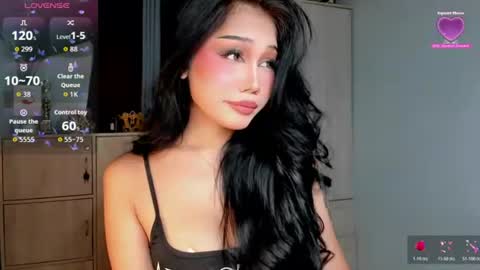 Hi Im Precious online show from June 28, 8:48 pm