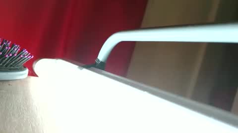 Snapshot of holly_sugar20 chatting on December 1, 5:23 am Mika Duhay Velat online show from December 1, 5:23 am