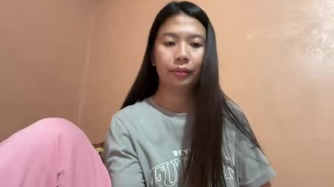 holly_wyn online show from July 29, 12:09 am