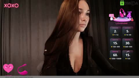 hollyextra online show from November 10, 3:44 pm