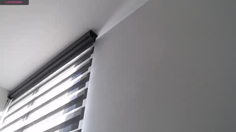 Snapshot of hollykoff chatting on December 4, 7:56 pm space online show from December 4, 7:56 pm