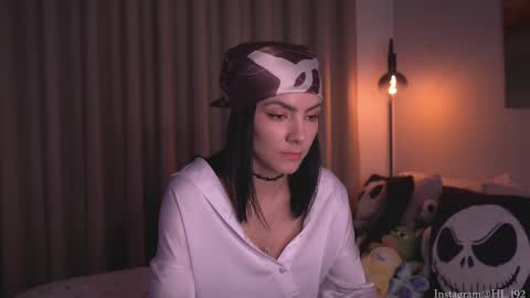 Snapshot of hollylinder_ chatting on October 5, 2:10 am Holly Linder online show from October 5, 2:10 am