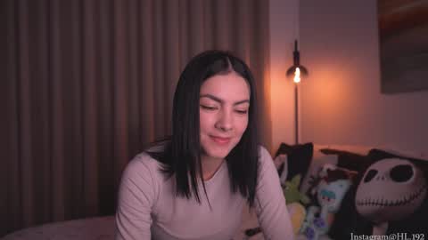 Snapshot of hollylinder_ chatting on October 9, 2:09 am Holly Linder online show from October 9, 2:09 am