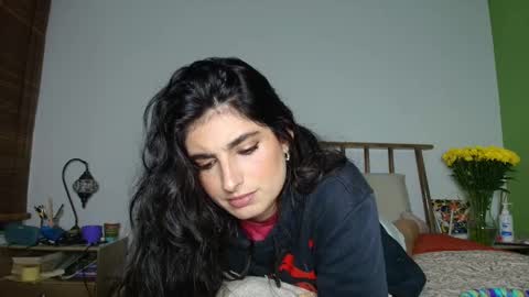 hollyshit_ online show from February 28, 1:17 am