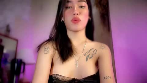 Snapshot of hollywoodtransx chatting on September 17, 4:30 pm Divine Godess Kendall cum in passwordpvtpublic online show from September 17, 4:30 pm