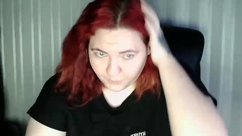 Snapshot of hollyxeva chatting on January 18, 4:05 am HollyXEva online show from January 18, 4:05 am