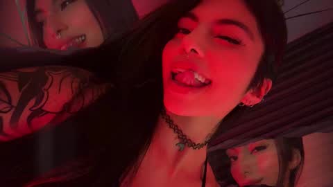 holly online show from March 5, 5:29 am
