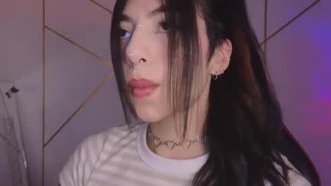 holly online show from October 24, 3:08 pm