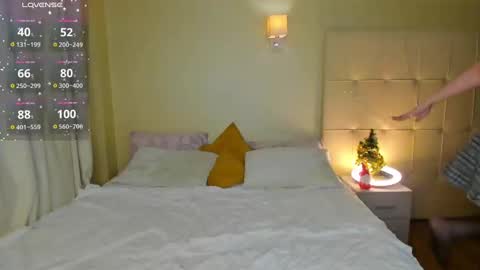 Emma online show from December 20, 1:14 am