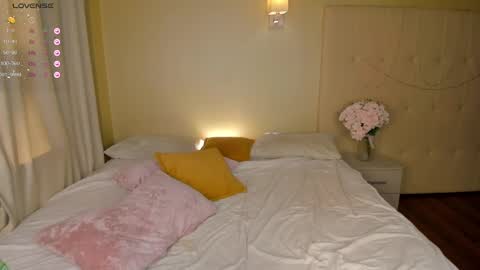 Emma online show from February 24, 4:05 am