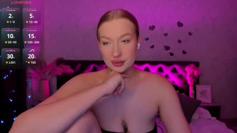 Emma online show from October 12, 11:59 pm