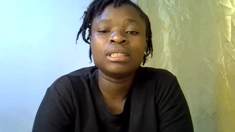 Snapshot of holy_ebony chatting on June 13, 2:48 pm holy_ebony online show from June 13, 2:48 pm