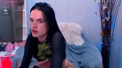 Holy girl online show from October 13, 2:00 am