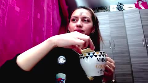 Juli online show from February 19, 2:07 am