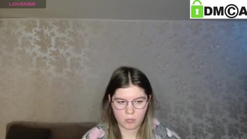 Snapshot of holy_michela chatting on December 10, 5:07 am Welcome guys Pleasure to see you all here My name is MichaelaTip menu is active Private is open online show from December 10, 5:07 am