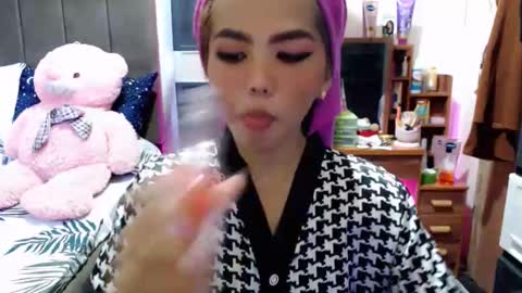 holy_molly1 online show from November 5, 2:55 am