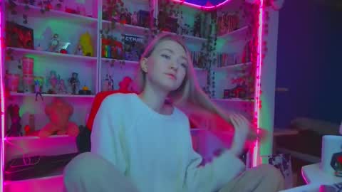 Rumi online show from November 22, 10:47 am